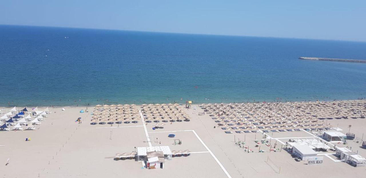 Turquoise By The Sea Apartment Constanta Exterior photo