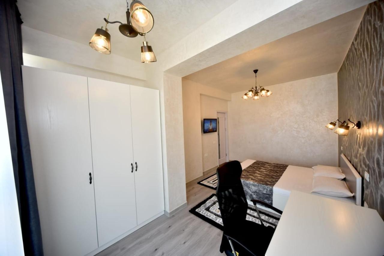 Turquoise By The Sea Apartment Constanta Exterior photo
